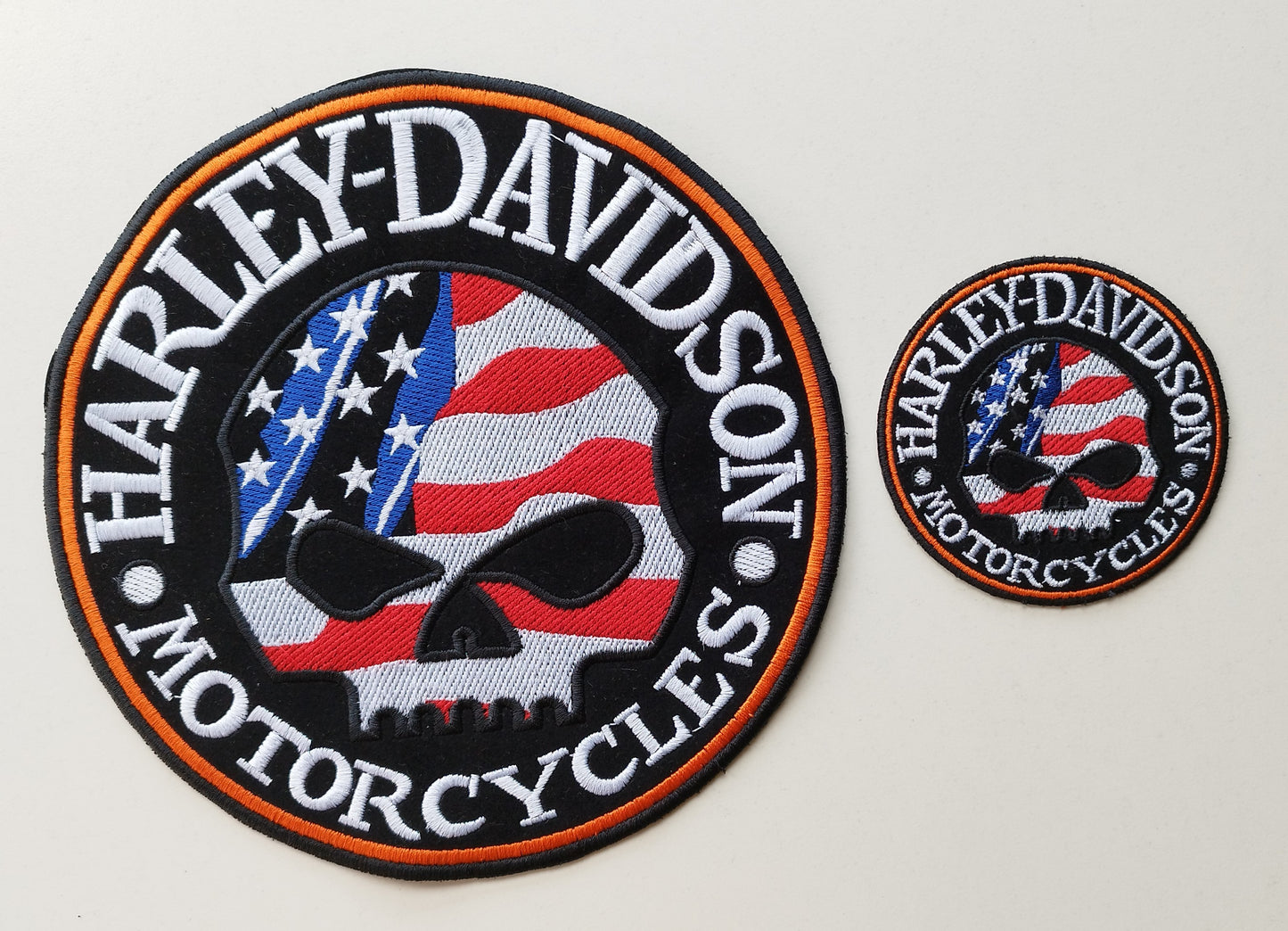 Lote 2 ecussons, patch Grande et petit Skull Harley Davidson, ecriture orange avec skull drapeau American, USA